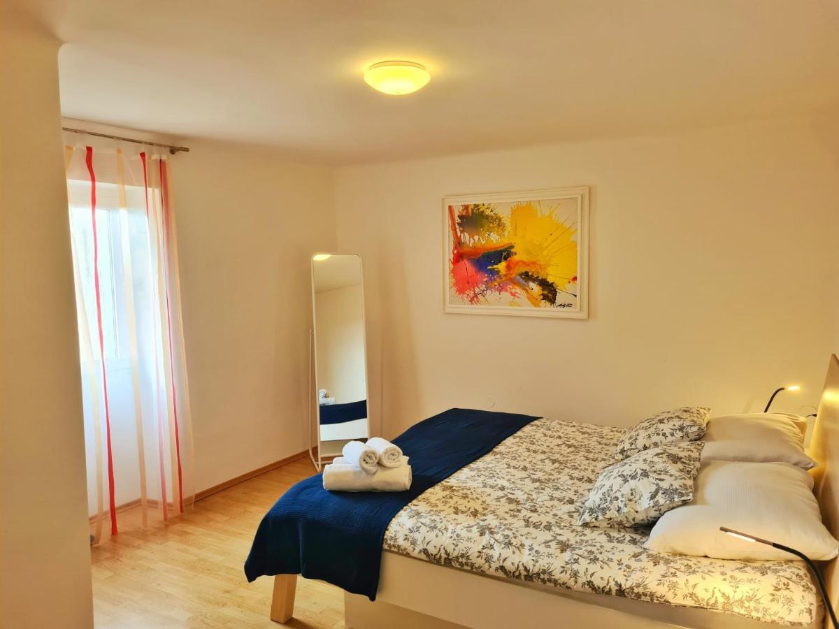 Ferienwohnung Smilje 2 Rovinj Exterior foto