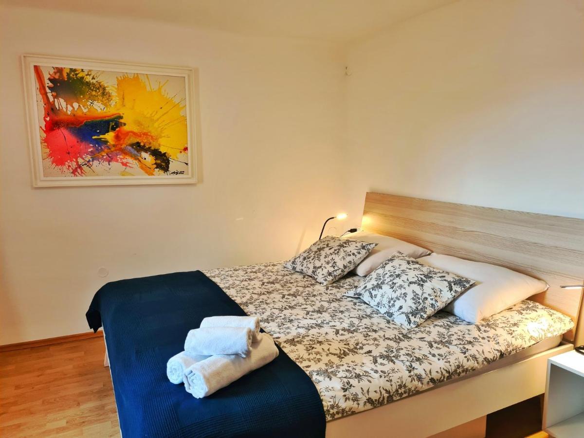 Ferienwohnung Smilje 2 Rovinj Exterior foto